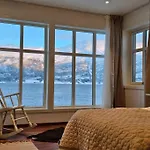Nestun - Northern Lights With Sauna Дом отдыха *